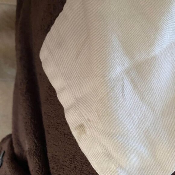 Kids unisex Size 2 karate uniform. White. Minor Stains. Good condition. - Picture 8 of 8